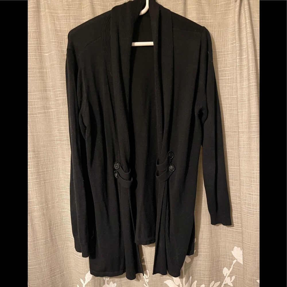 Black size xl sweater cardigan with buttons on front